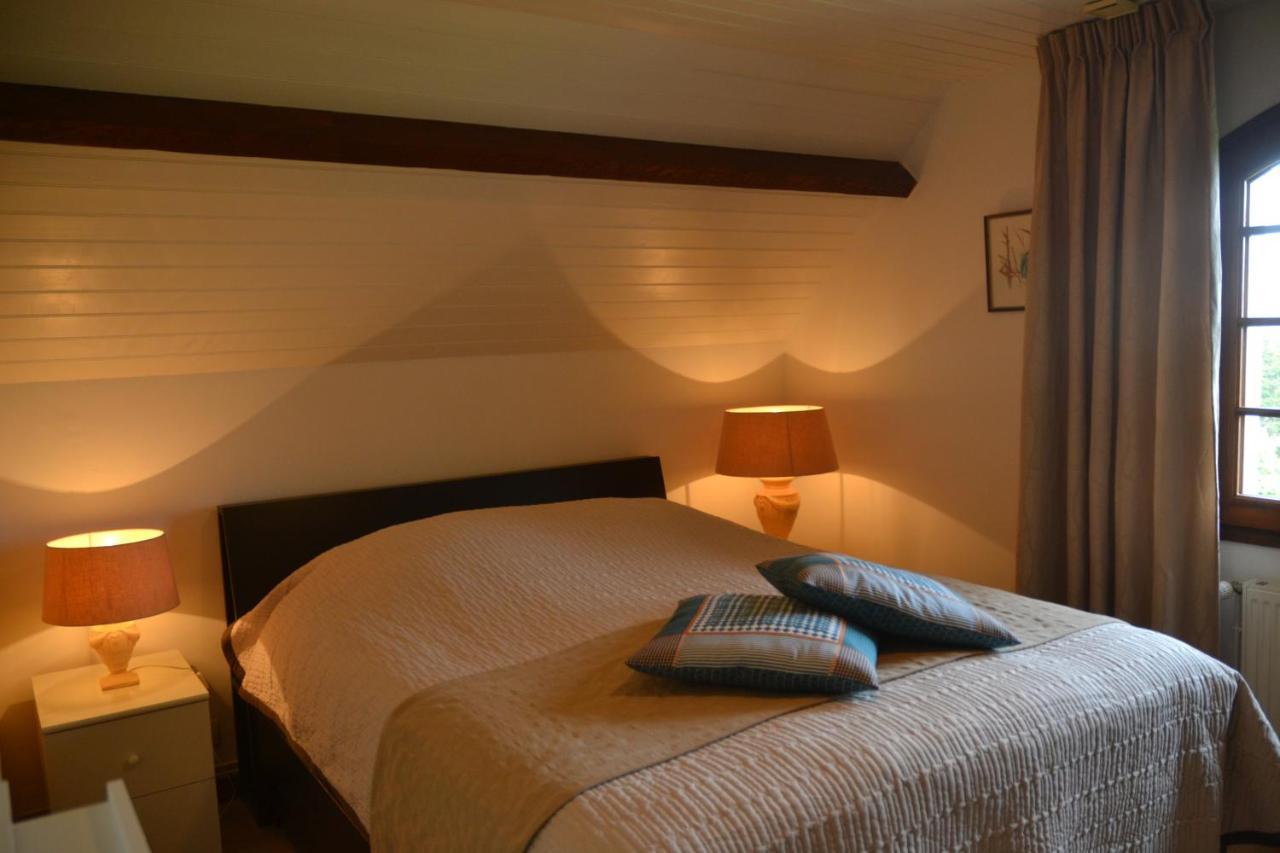 Villa Orangère Chambre et table d'hôtes Bonneuil-Matours Esterno foto