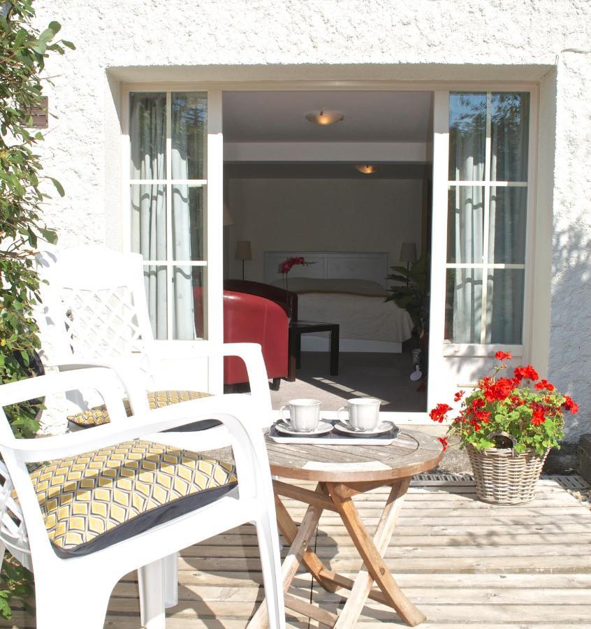 Villa Orangère Chambre et table d'hôtes Bonneuil-Matours Esterno foto